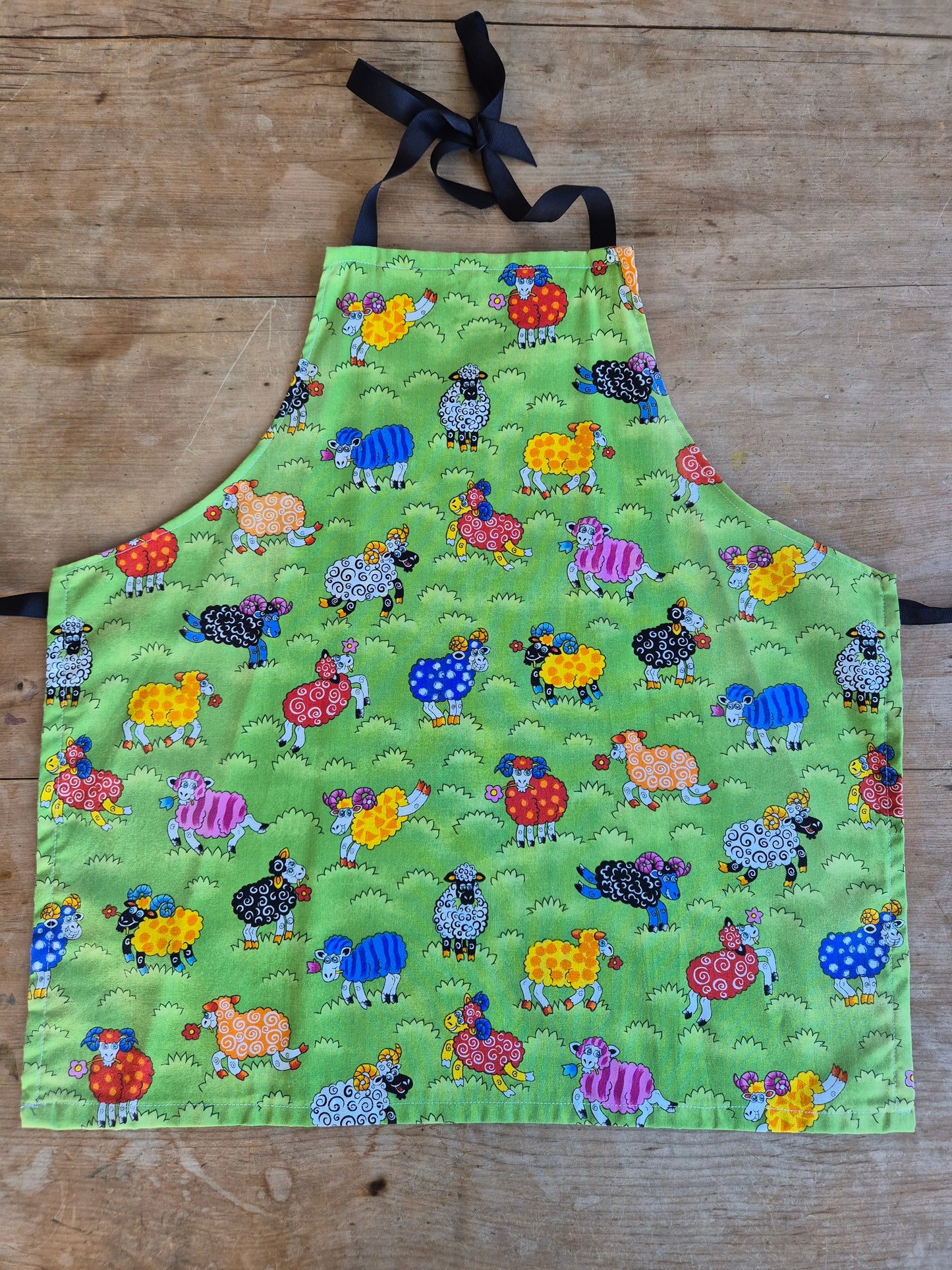 Adult Apron Farm Fun Sheep Green
