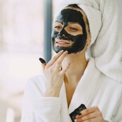 Clay Face Mask - Active Charcoal and Bentonite